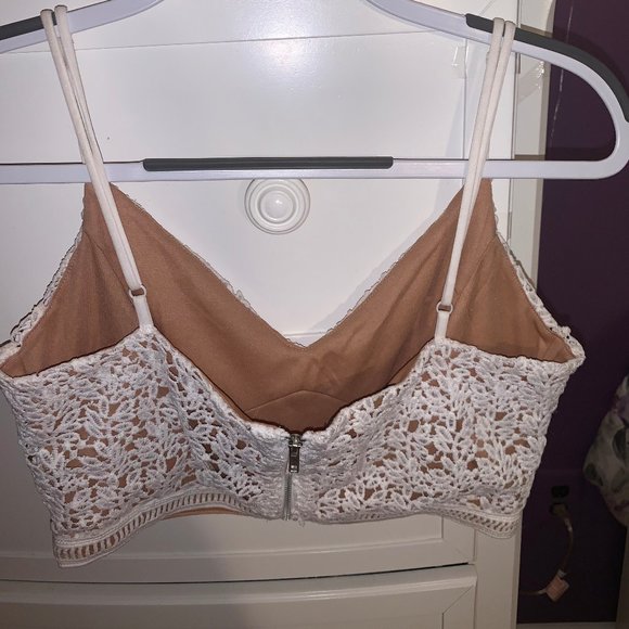 Kendall and Kylie Lace Tank Top - Picture 3 of 3